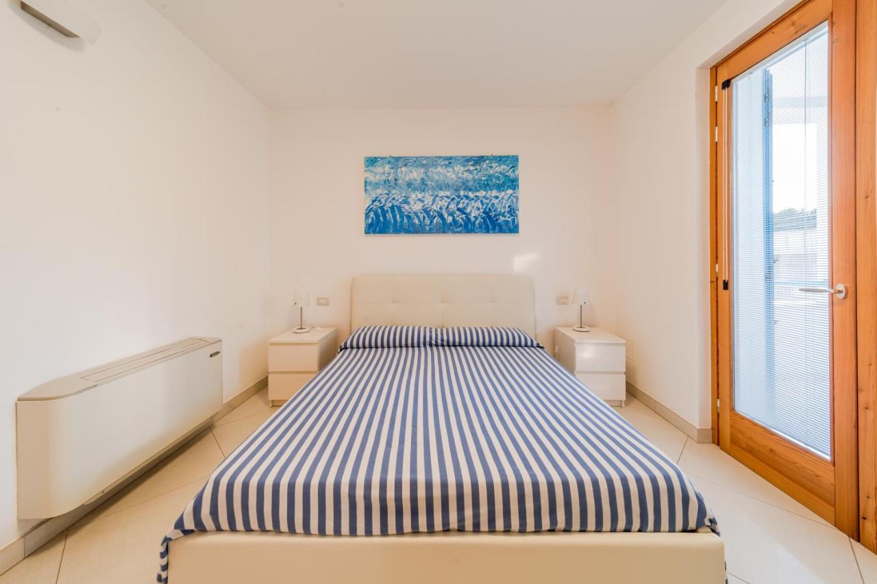 Lo Scalo Bed And Breakfast Marina Di Novaglie Alessano Eksteriør billede