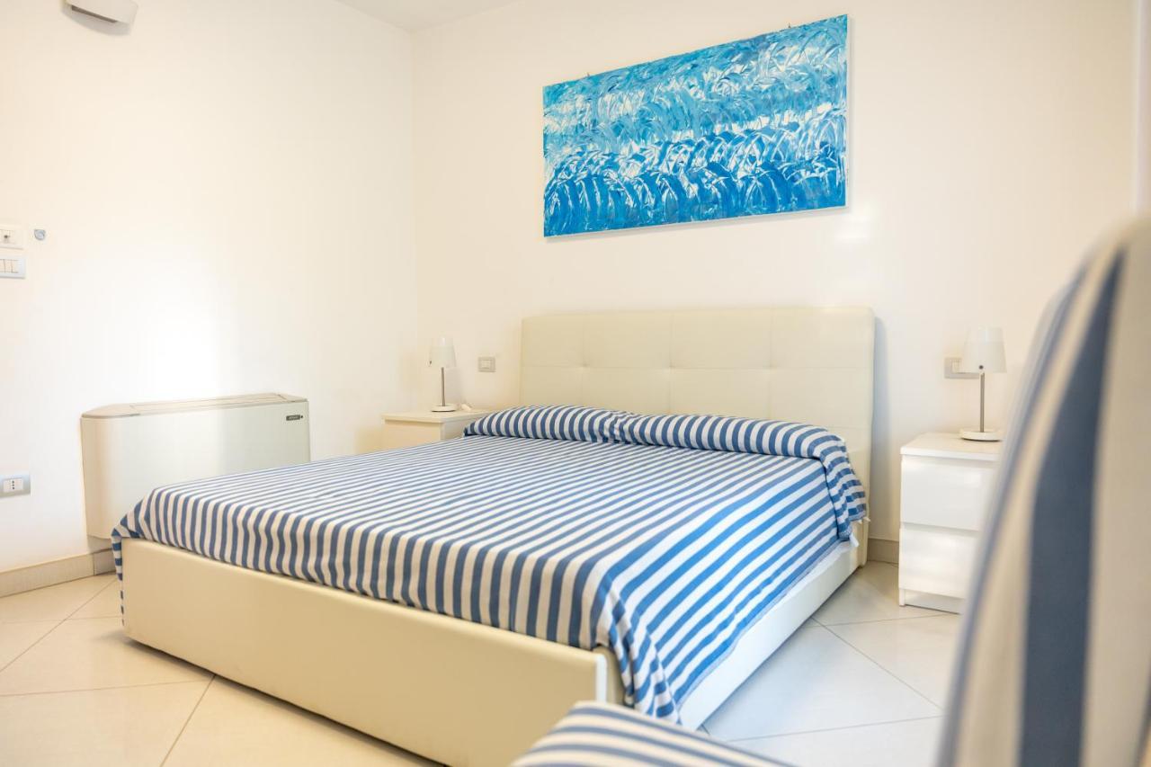 Lo Scalo Bed And Breakfast Marina Di Novaglie Alessano Eksteriør billede