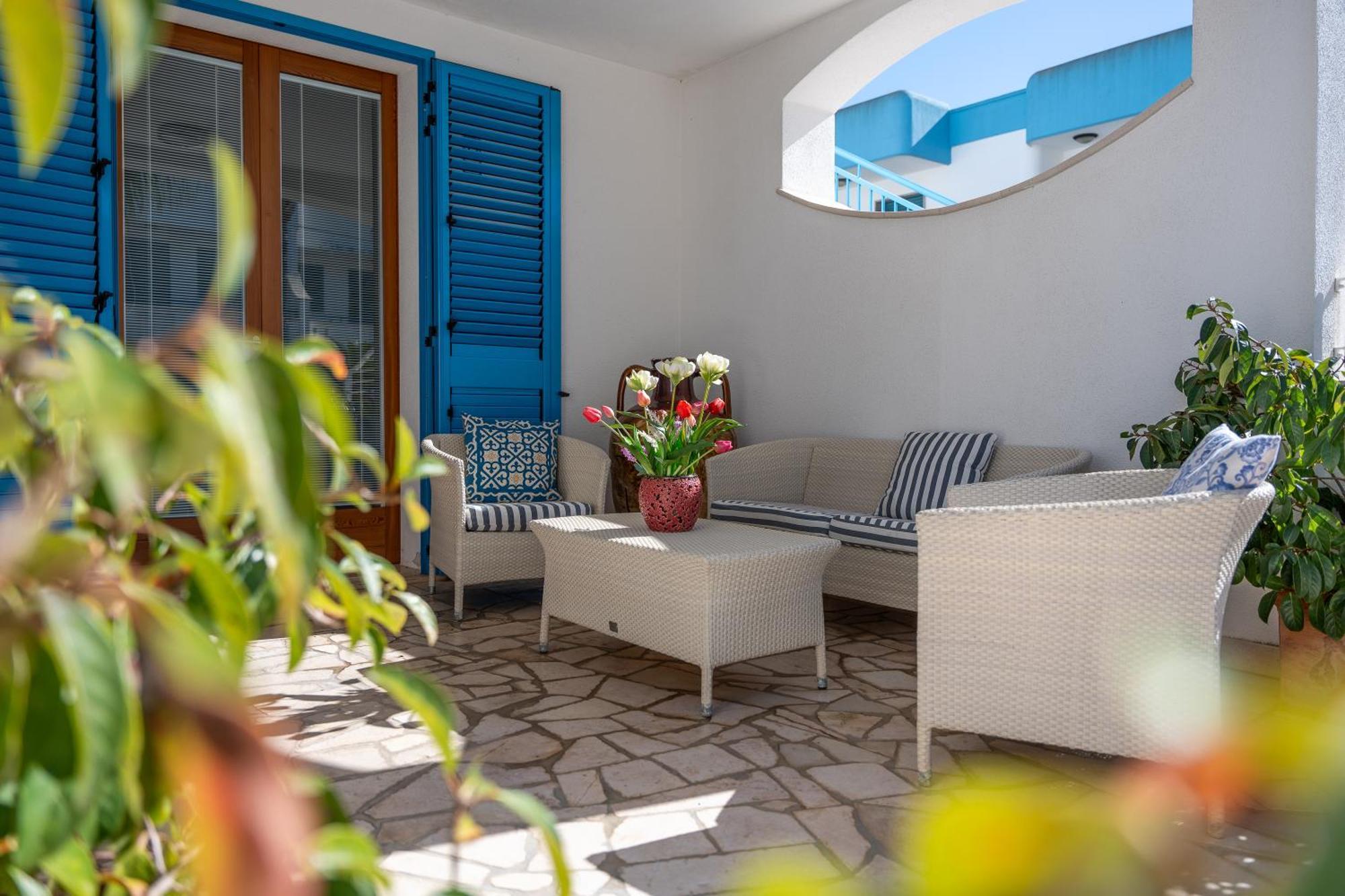 Lo Scalo Bed And Breakfast Marina Di Novaglie Alessano Eksteriør billede